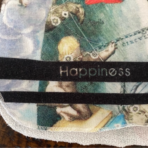 Happiness girls shorts size 10 - Picture 4 of 4